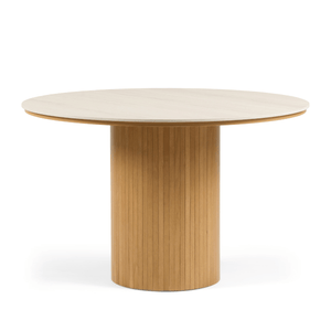 Enzo rundt spisebord med bordplade i beige sten og lamelfod i egetræ Ø120 cm