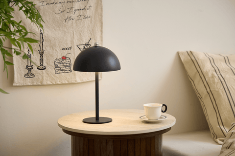 Bloom bordlampe Sort