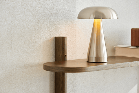 Juliet væghylde i røget eg med 3 hylder H:100 x D:22 x B:90 cm