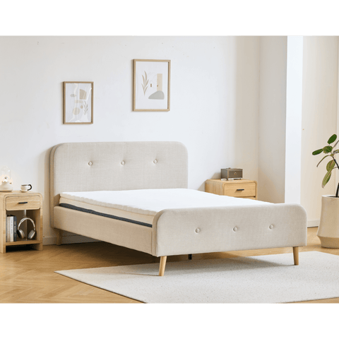 Christian seng i beige 180x200 cm inkl. sengelameller og madrasser