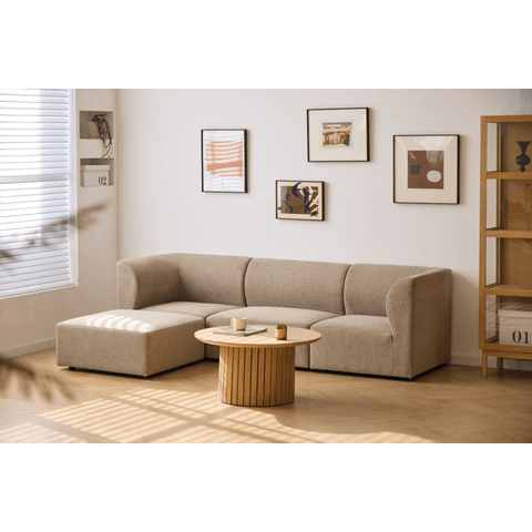 Emilia modulsofa i sand 4 moduler med højre- og venstrevendt chaiselong L: 328 X D: 158 X H: 72 cm