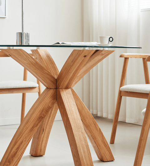 Sidney - Glas spisebord med ben i massiv egetræ Ø100 cm