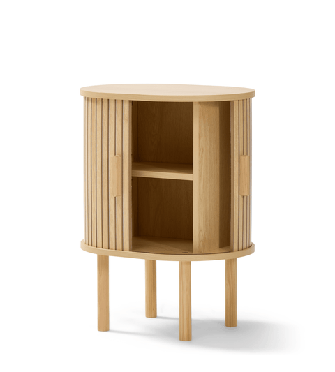 Penelope sengebord med jalousilåger i egetræslook – 45x35x60 cm