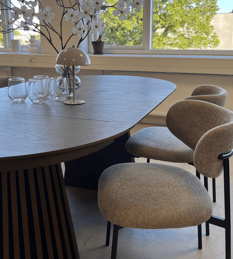 Lucinda spisebordsstol - sand tekstil