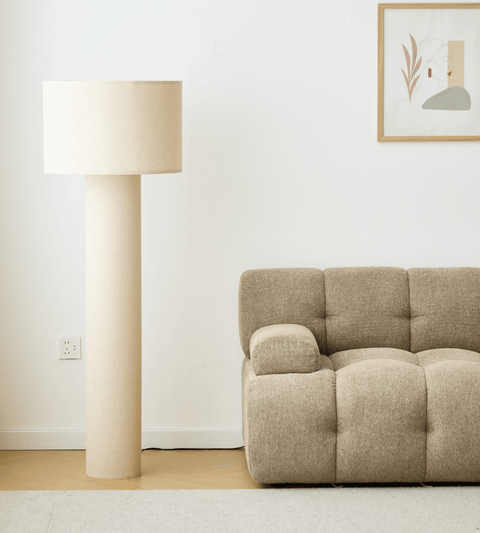 Mariah gulvlampe med lampeskærm i linned 145 x 50 cm