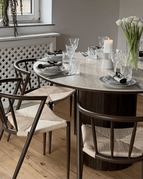 Bella spisebordsstol - Røget egelook med fletsæde