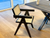 Ava spisebordsstol med armlæn - Sort med fletsæde - Mindre fejl (OU6027)