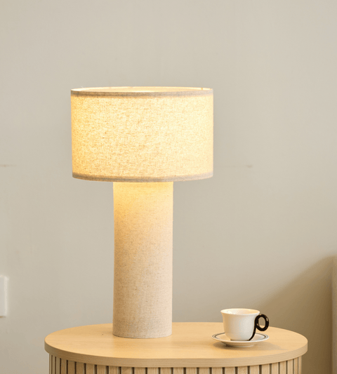 Mariah bordlampe med lampeskærm i linned 42 x 24 cm