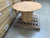 Yale rundt lamel spisebord - Ø120 cm - Natur eg med søjleben - Udstillingsmodel (OU6127)